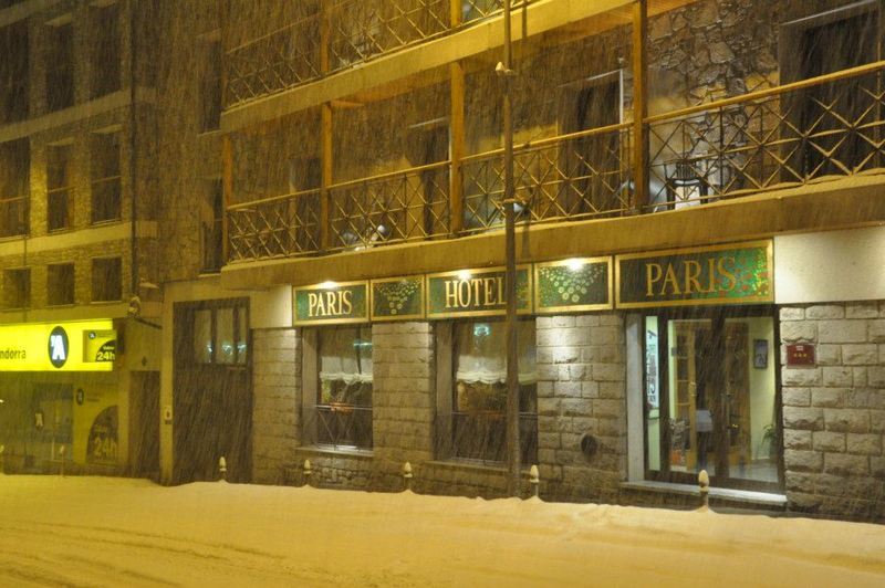 Yomo Petit Paris Encamp Exterior foto
